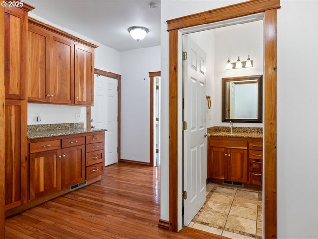 33678 Marys River Estates Rd, House other with 5 bedrooms, 3 bathrooms and 2 parking in Philomath OR | Image 11