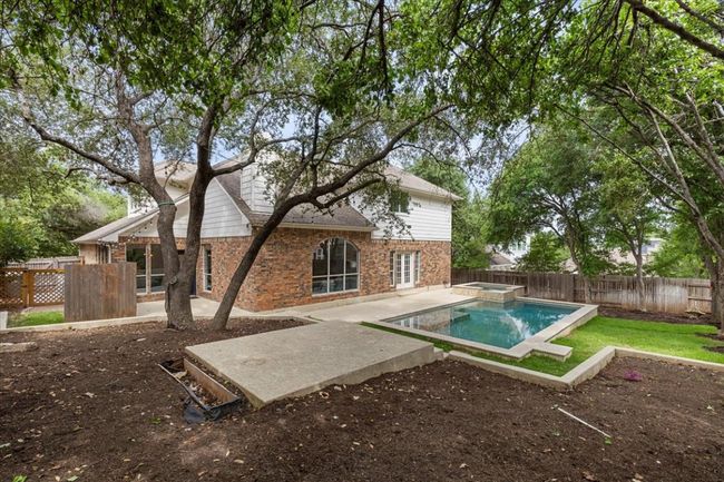 Lots of space for additional seating or custom outdoor kitchen build out | Image 30