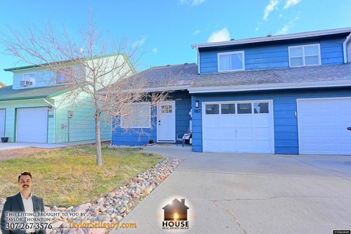 987 Beryl Street, Mills, WY, 82644 | Card Image