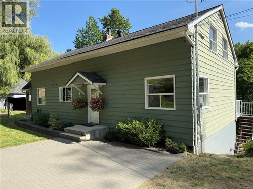 456 Johnstone Rd, Nelson, BC, V1L6J1 | Card Image