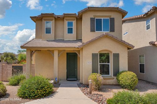 2751 N Neruda Ln, Tucson, AZ, 85712-5263 | Card Image