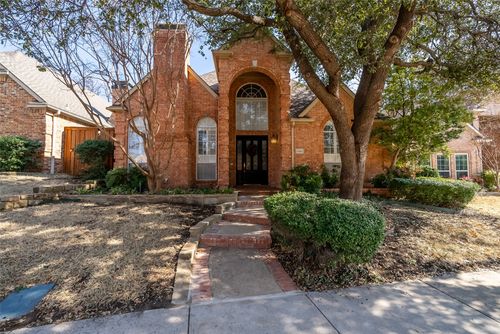 8640 Breakers Pt, Dallas, TX, 75243-7028 | Card Image