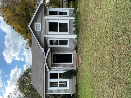 221 N Henderson St, Rusk, TX, 75785-1338 | Card Image