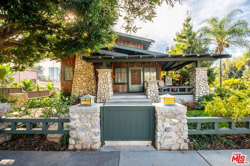 2544 3rd Street Promenade, Santa Monica, CA, 90401 | Card Image