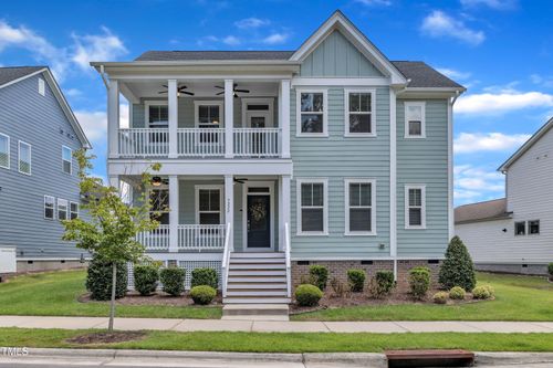 5220 Crescent Square St, Raleigh, NC, 27616-4340 | Card Image