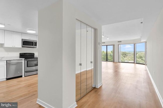 APT-715 - 1530 Key Blvd, Condo with 2 bedrooms, 2 bathrooms and null parking in ARLINGTON VA | Image 5