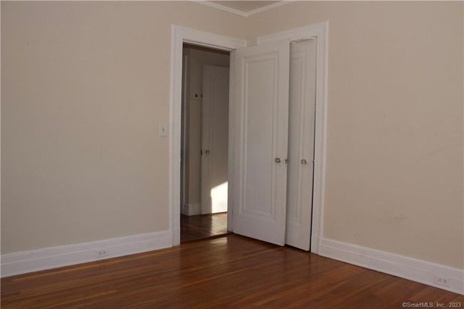 1078 Whitney Ave, Home with 2 bedrooms, 1 bathrooms and 2 parking in Hamden CT | Image 6