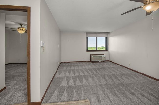 APT-1210 - 1181 Edgcumbe Rd, Condo with 1 bedrooms, 1 bathrooms and null parking in Saint Paul MN | Image 5