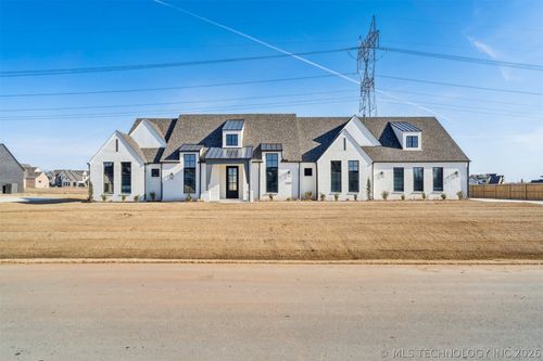 17539 S 52nd East Ave, Bixby, OK, 74008-5195 | Card Image
