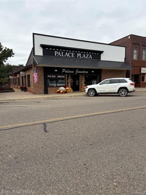 3-321 N Main Street, Davison, MI, 48423 | Card Image