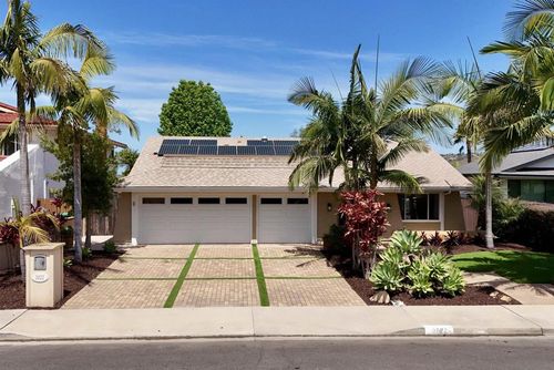 3022 Azahar Court, Carlsbad, CA, 92009 | Card Image