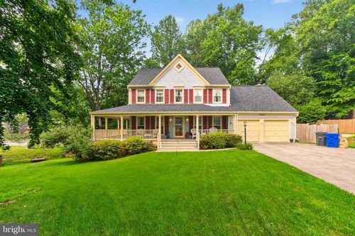 15024 Huntgate Ln, DUMFRIES, VA, 22025-1047 | Card Image