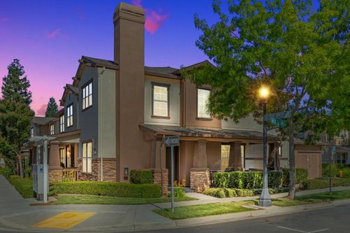 unit-41-980 Silver Spur Cir, Oakdale, CA, 95361-8940 | Card Image
