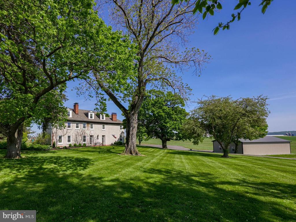 Endslow Rd, Marietta, PA 17547