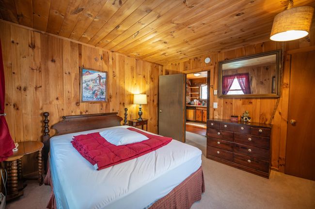 48 Upper Highlands Loop, House other with 5 bedrooms, 2 bathrooms and null parking in West Dover VT | Image 7