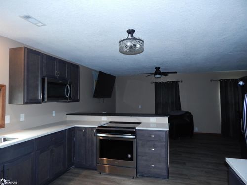 21-169 Woodland Rd, Montezuma, IA, 50171-8421 | Card Image