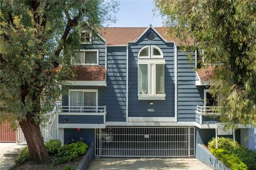 8-4511 Murietta Ave, Sherman Oaks, CA, 91423-2993 | Card Image