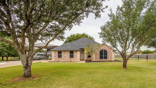 305 Valley View Ct, Rio Vista, TX, 76093-3034 | Card Image