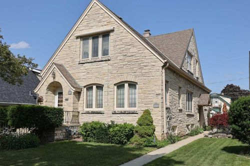 a-3136 S 25th Street, Milwaukee, WI, 53215 | Card Image