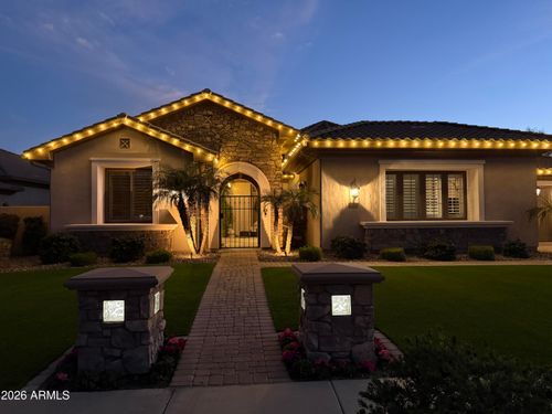 305 W Grand Canyon Dr, Chandler, AZ, 85248-5168 | Card Image