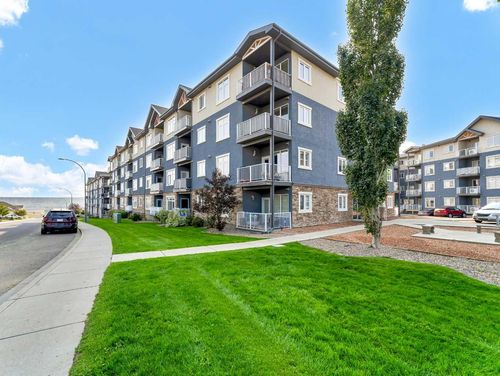 221-19 Terrace View Ne, Medicine Hat, AB, T1C0E8 | Card Image
