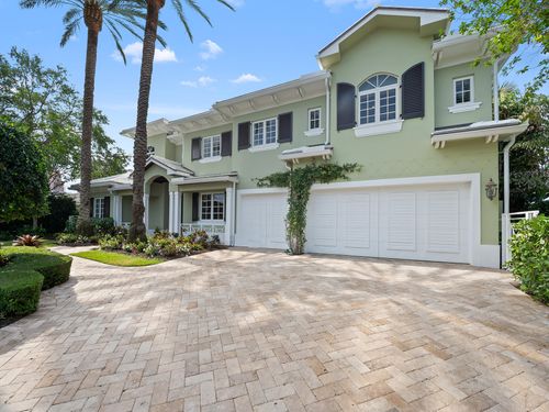 2856 Ne 25th St, Fort Lauderdale, FL, 33305-1711 | Card Image