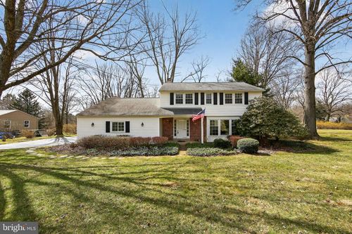 532 Westfield Dr, EXTON, PA, 19341-1729 | Card Image