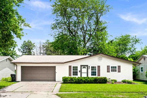 816 Mayflower Avenue, Bloomington, IL, 61701 | Card Image