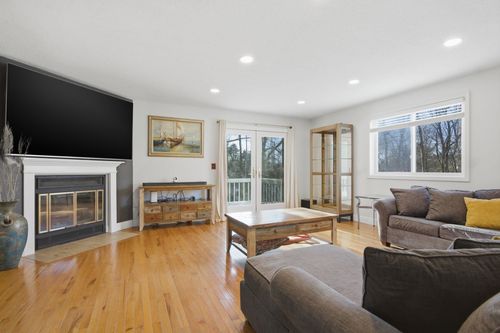 26-26 Mindy Place, Nashua, NH, 03064 | Card Image