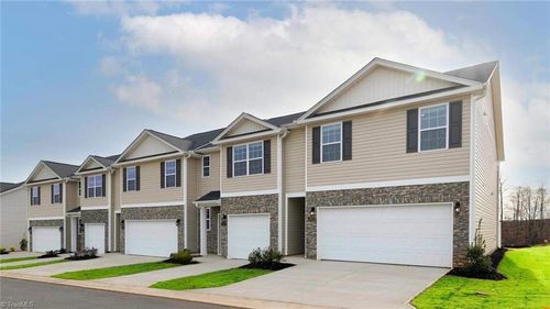 1230 Broholmer Ln, Greensboro, NC, 27405-8332 | Card Image