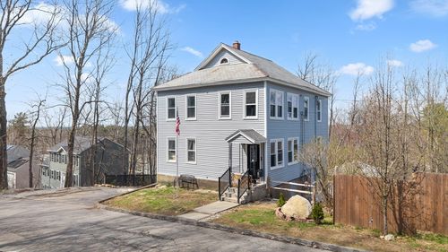 43 Allen St, Gardner, MA, 01440-1955 | Card Image