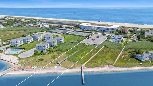 l5-585 Dune Rd, Southampton, NY, 11968-4714 | Card Image