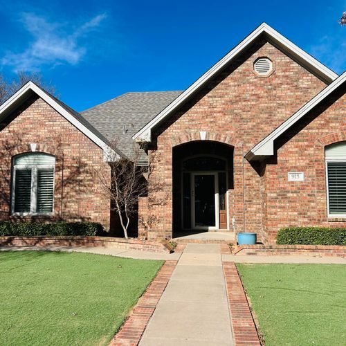 913 W 9th St, Idalou, TX, 79329-4209 | Card Image