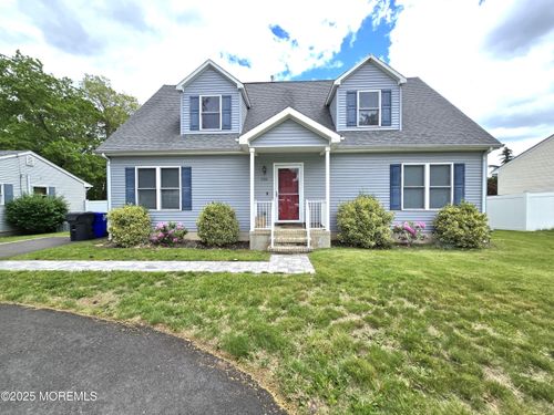3911 Herbertsville Rd, Point Pleasant Boro, NJ, 08742-5421 | Card Image
