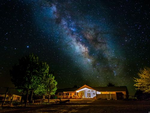 2416 N Waunita Ave, Kanab, UT, 84741-8134 | Card Image