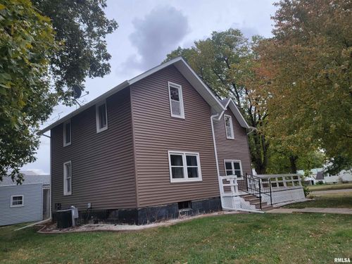 300 N Lincoln St, Atkinson, IL, 61235-9561 | Card Image