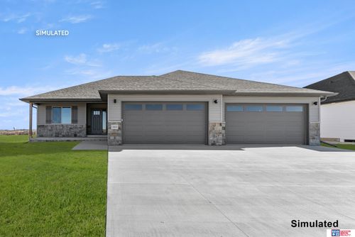 719 Regiment Rd, Lincoln, NE, 68527-1864 | Card Image