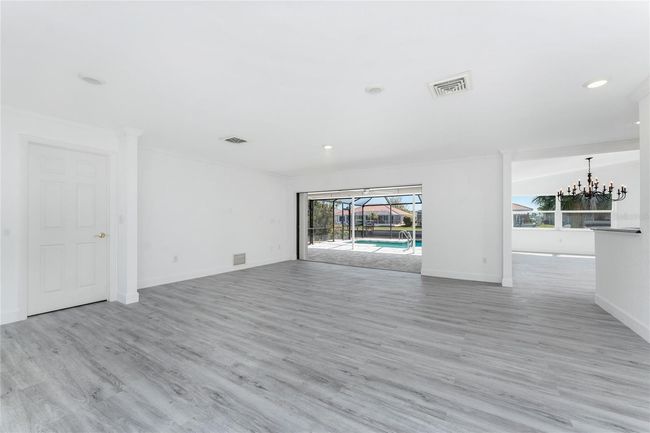 5232 Conner Ter, House other with 3 bedrooms, 2 bathrooms and null parking in PORT CHARLOTTE FL | Image 7