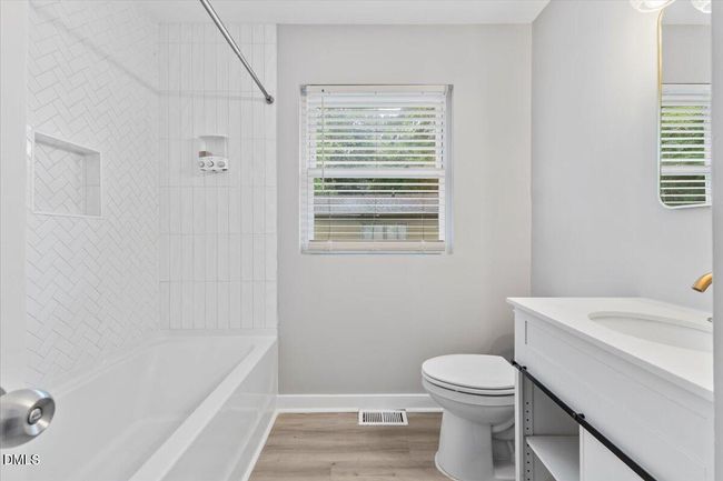 25-'2752 Weldon Terrace | Image 20