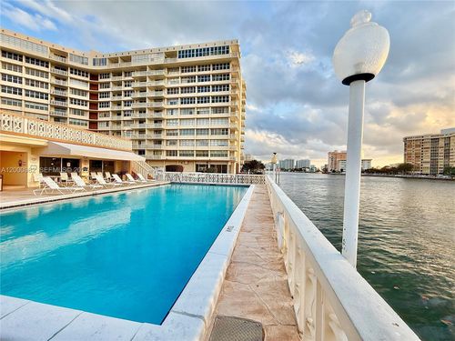 apt-614-1825 S Ocean Dr, Hallandale Beach, FL, 33009-4950 | Card Image