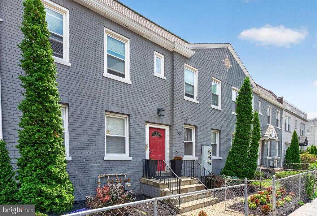 Residential in WASHINGTON 5