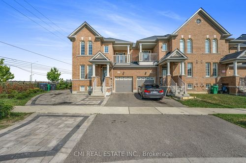 40 Spokanne St, Brampton, ON, L6R4A2 | Card Image