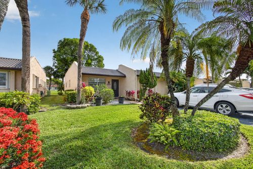 127 Lake Gloria Dr, West Palm Beach, FL, 33411-2259 | Card Image