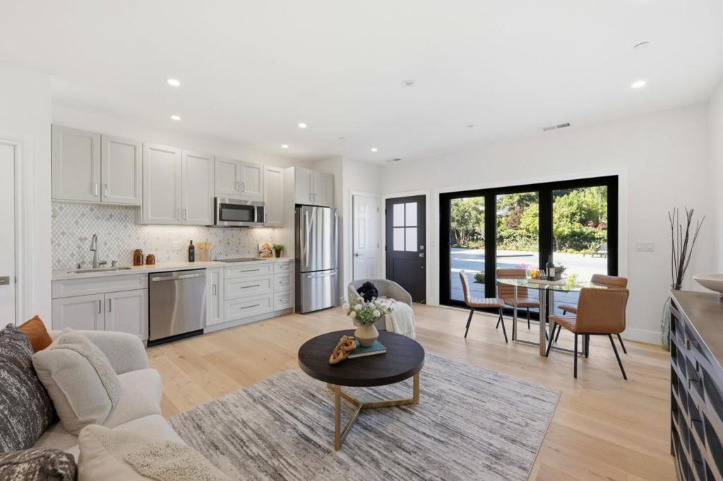 Residential in Hillsborough 4