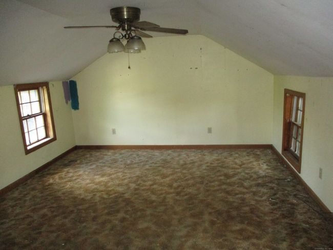101 Platt St, House other with 3 bedrooms, 2 bathrooms and 1 parking in Ansonia CT | Image 17