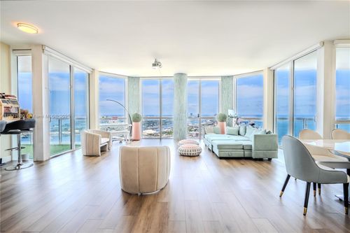 apt-4803-244 Biscayne Blvd, Miami, FL, 33132-2346 | Card Image
