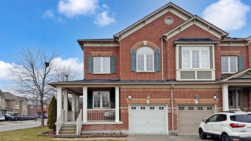 125 Gosnel Cir, Bradford, ON, L3Z0G3 | Card Image