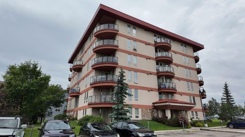 1103-105 Railway Ave Sw, Airdrie, AB, T4B0E3 | Card Image