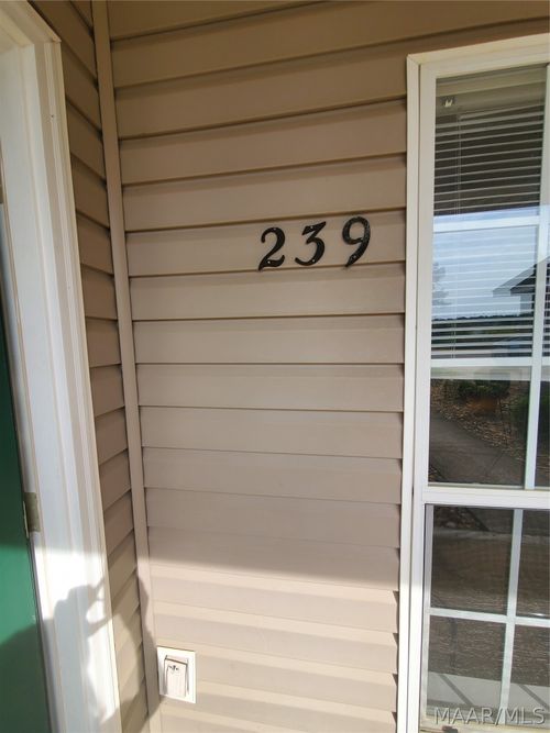 239 Pine Meadow Cir, Elmore, AL, 36025-1136 | Card Image