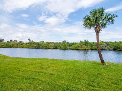 F8 - 2800 Indian River Boulevard, Condo with 1 bedrooms, 1 bathrooms and null parking in Vero Beach FL | Image 3